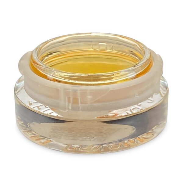 3Chi-Delta-8-Dabs-Sauce-A-scaled-1-14-1.jpg 3Chi Delta-8 SFV OG Dabs Sauce – 3g Delta-8-THC: A Potent and Flavorful Cannabis Concentrate