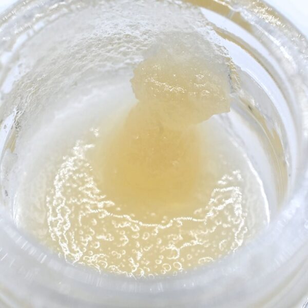 Live-Resin Tropic Thunder: A Burst of Tropical Flavor and Potency